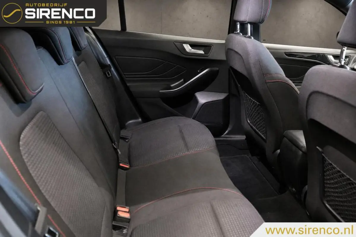1.0 EcoBoost ST Line | trekhaak | climate & cruise control | dab | stoel- en stuur verwarming |