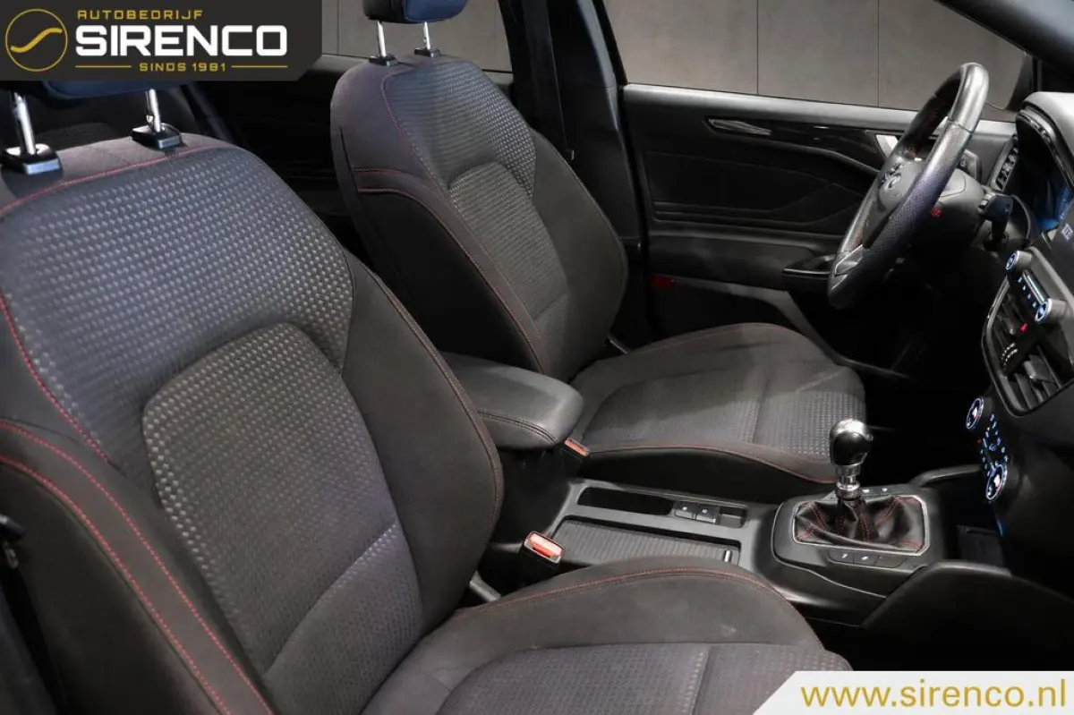 1.0 EcoBoost ST Line | trekhaak | climate & cruise control | dab | stoel- en stuur verwarming |