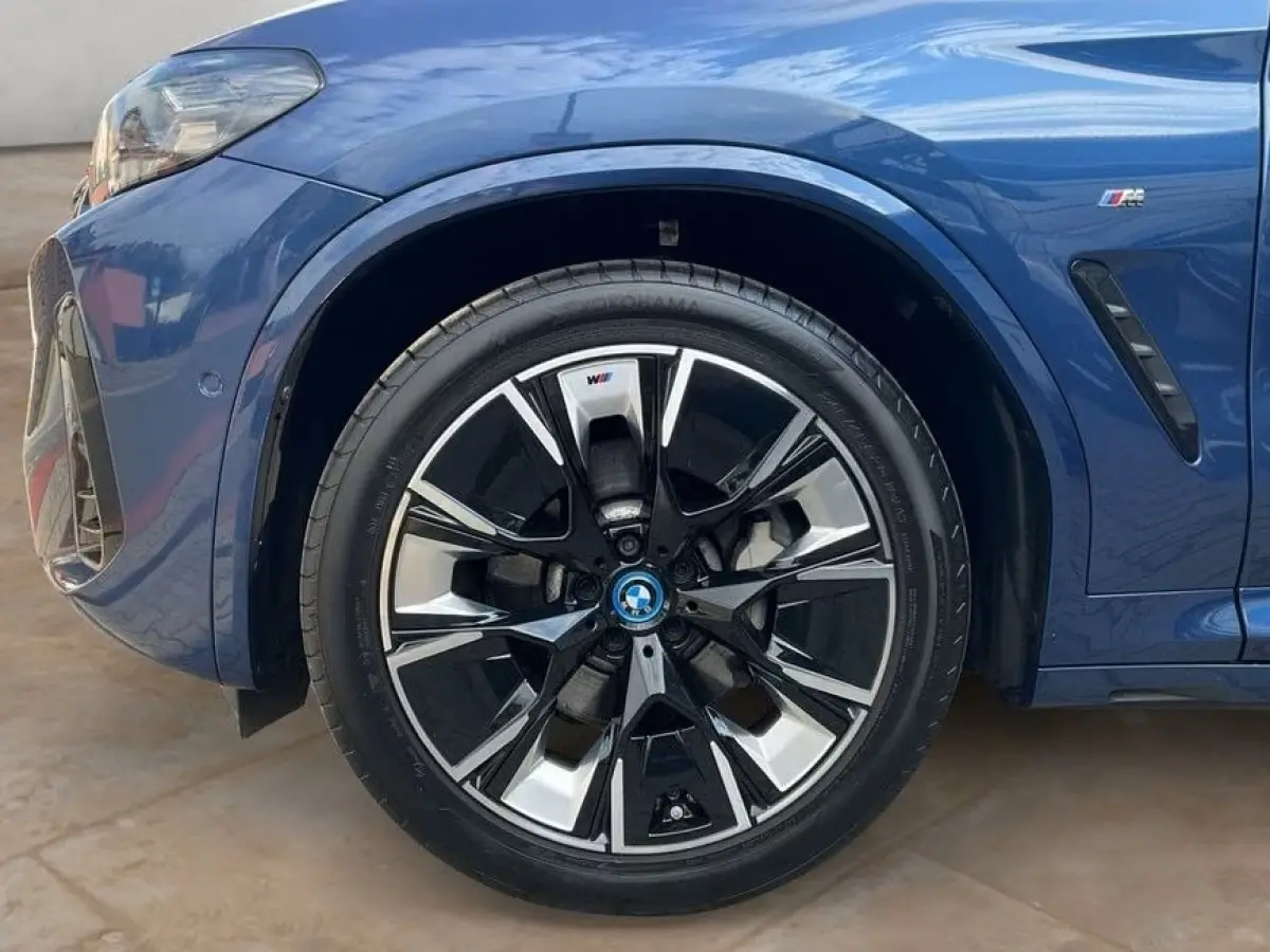 M-SPORT 80 kWh (210kW/286pk) ** LED, LEDER, PANO, TREKH, VERW. STUUR, 20-inch LMV ** 1e EIG - BMW FABR. GAR. ** ** INFORMEER OOK NAAR ONZE AANTREKKELIJKE FINANCIAL-LEASE TARIEVEN **