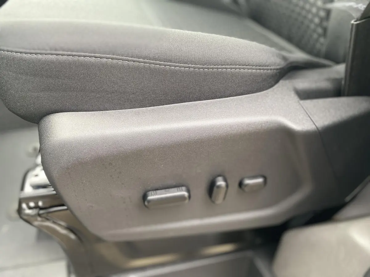 350 L4H3 Trend 184pk RWD 68 KWh | Direct leverbaar | Navigation Pack | Doorloopfunctie cabine | XL laadkabel | All Weather banden | Vehicle Integration System | PRIJS o.b.v. SUBCONTRACTOR"| 