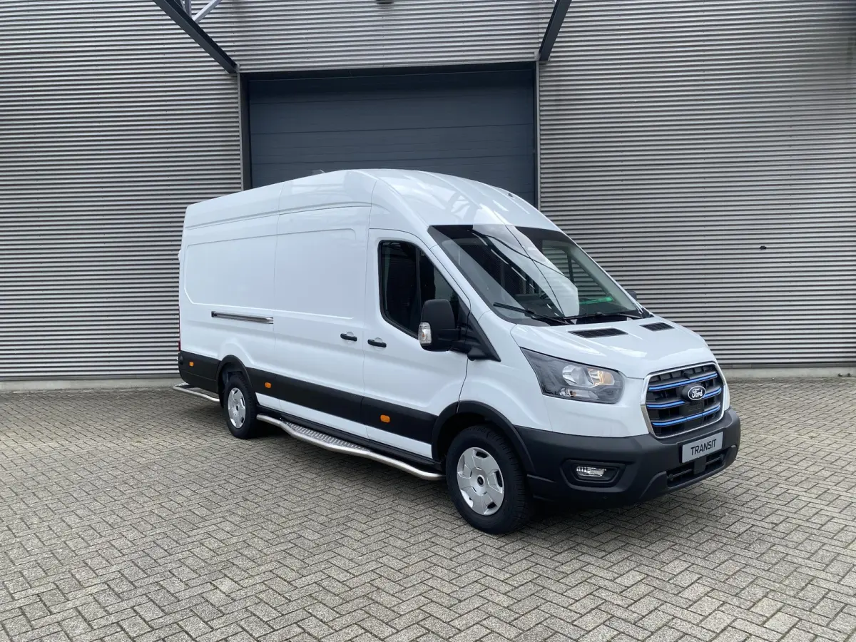 350 L4H3 Trend 184pk RWD 68 KWh | Direct leverbaar | Navigation Pack | Doorloopfunctie cabine | XL laadkabel | All Weather banden | Vehicle Integration System | PRIJS o.b.v. SUBCONTRACTOR"| 