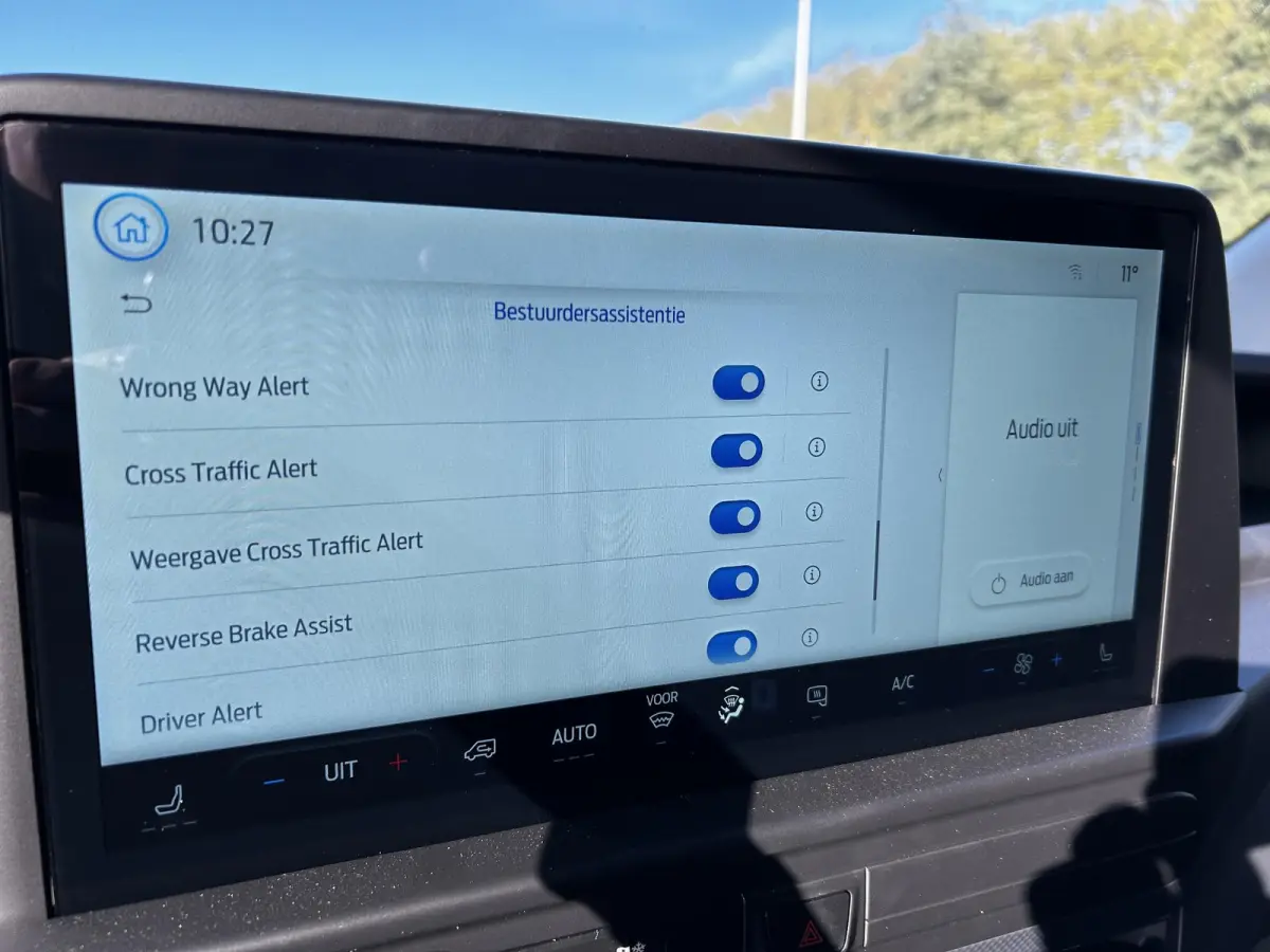320 2.5 PHEV L2H1 Trend | Automaat | Trekhaak voorbereiding | Stoelverwarming | Adaptive Cruise Control