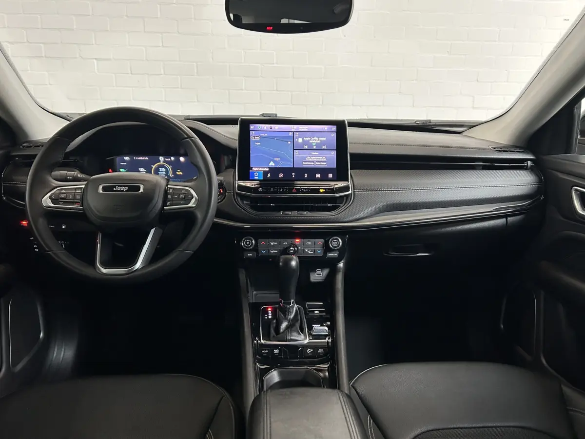 4xe Plug-in Hybrid Night Eagle, NAP, Apple ect.