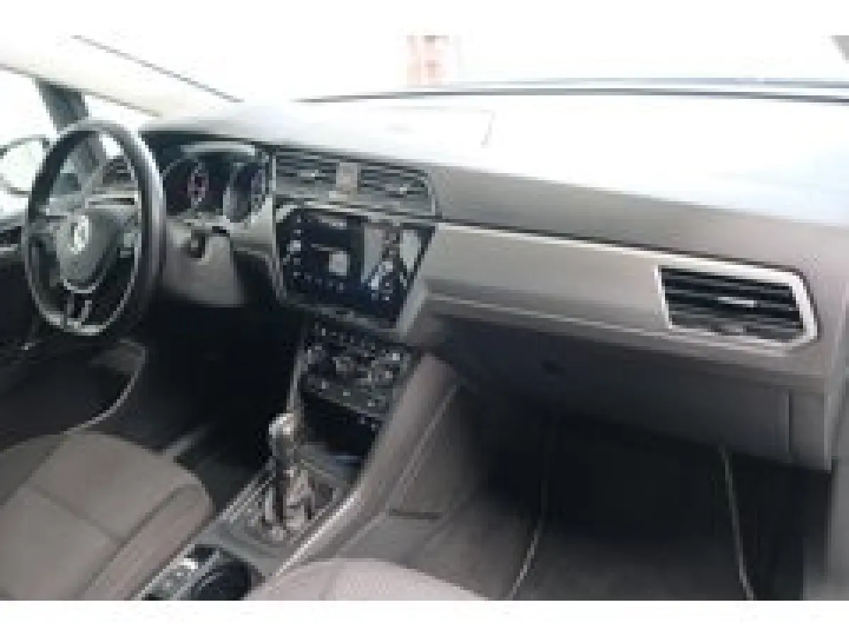 > TOURAN< 2.0 TDI 150 PK DSG > Grijskenteken < - Airco, Cruise, PDC.