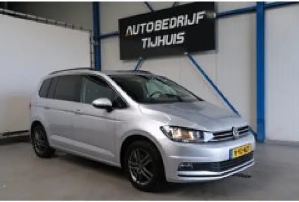 > TOURAN< 2.0 TDI 150 PK DSG > Grijskenteken < - Airco, Cruise, PDC.