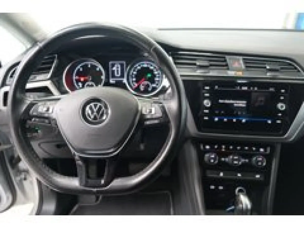 > TOURAN< 2.0 TDI 150 PK DSG > Grijskenteken < - Airco, Cruise, PDC.