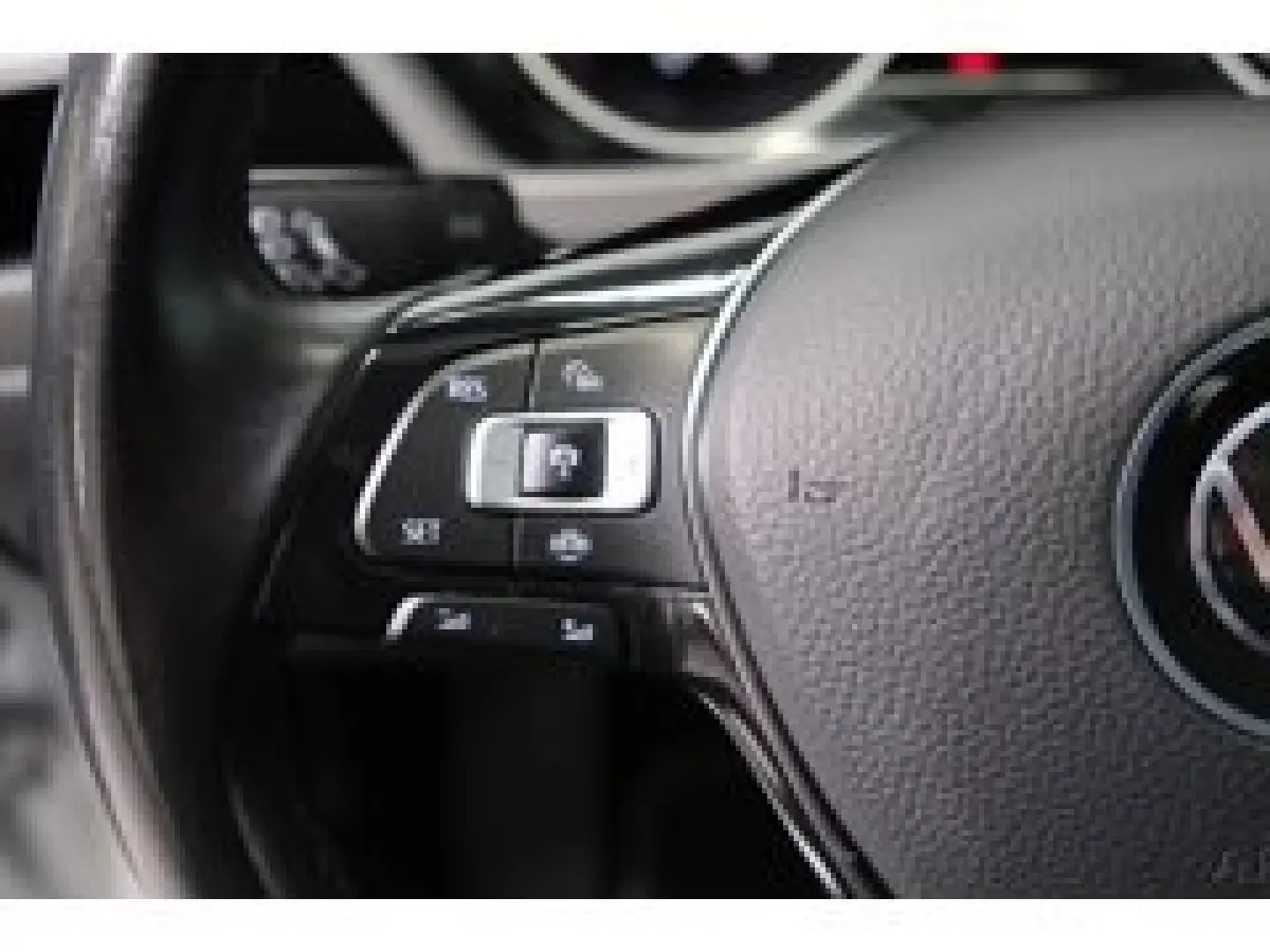 > TOURAN< 2.0 TDI 150 PK DSG > Grijskenteken < - Airco, Cruise, PDC.