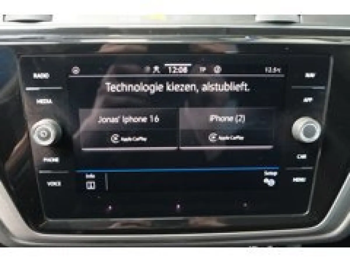 > TOURAN< 2.0 TDI 150 PK DSG > Grijskenteken < - Airco, Cruise, PDC.