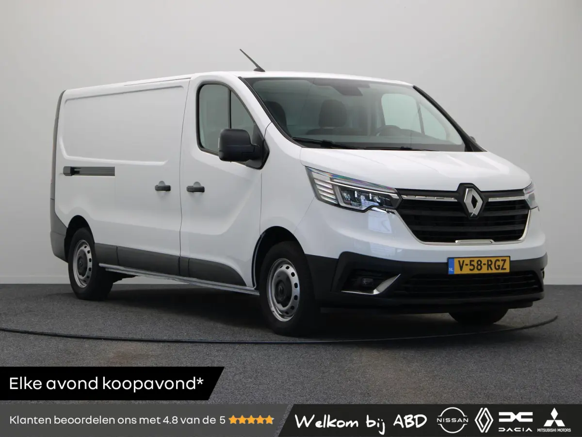 2.0 dCi 110pk T30 L2H1 Comfort | Laadruimtepakket | Vierseizoenbanden | Parkeersensoren achter | Keyless entry |