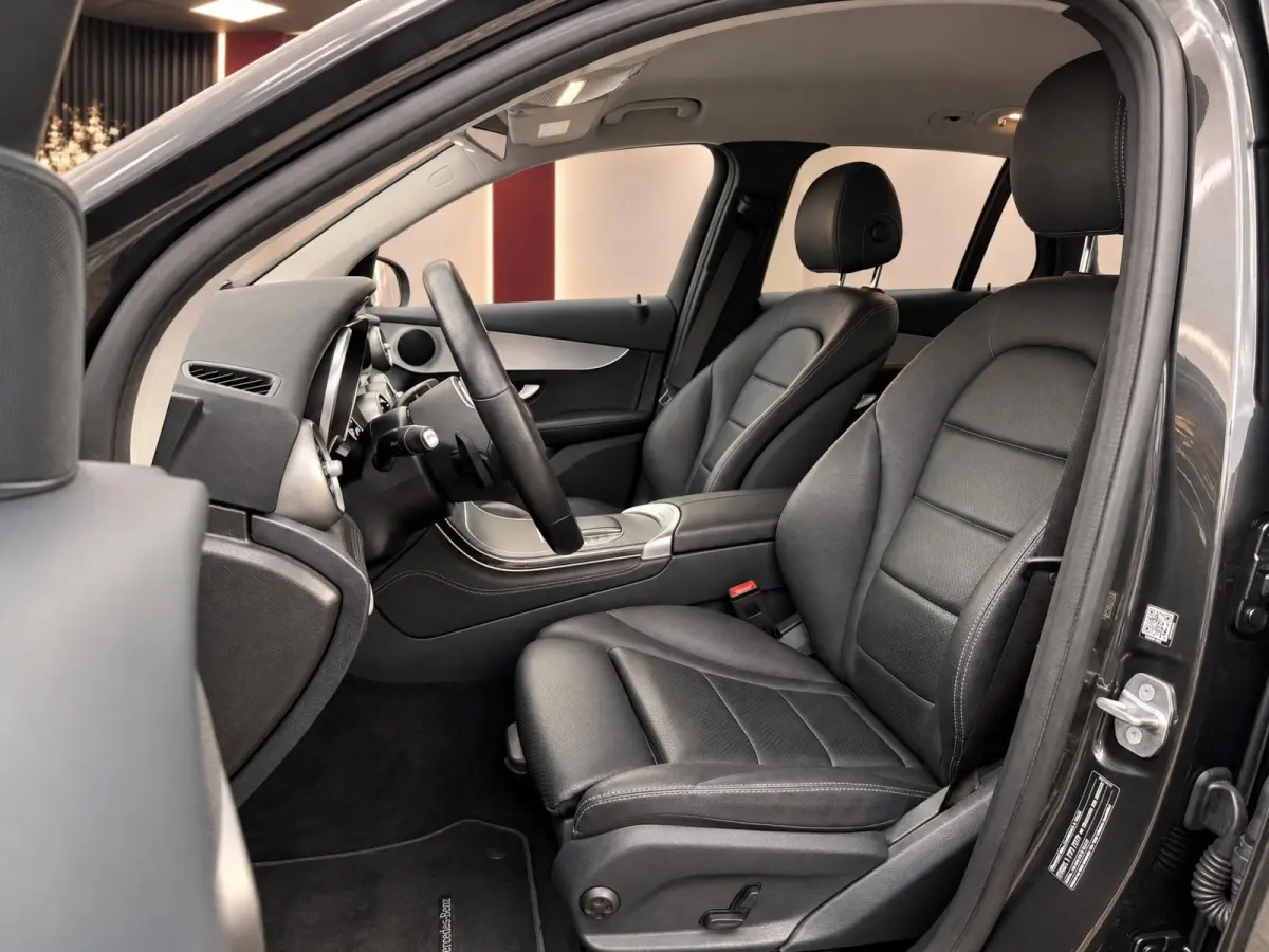 200 4MATIC Business Solution | Camera | Virtual | Elekt. achterklep