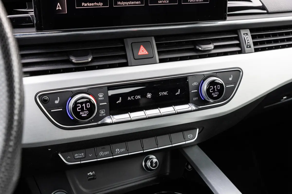 40 TFSI 204pk S edition | Stoelverwarming | Apple Carplay/Android Auto | Alcantara Interieur