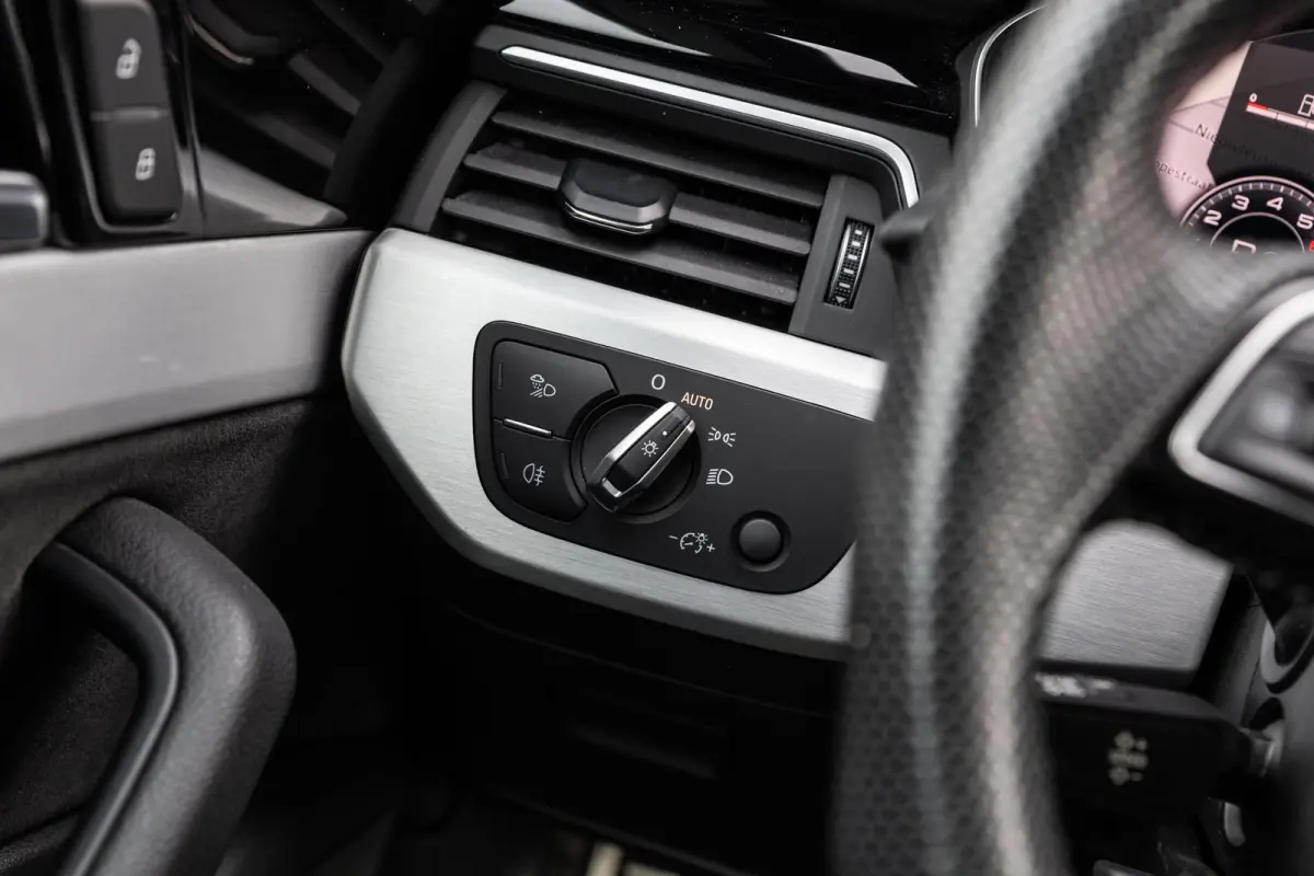 40 TFSI 204pk S edition | Stoelverwarming | Apple Carplay/Android Auto | Alcantara Interieur
