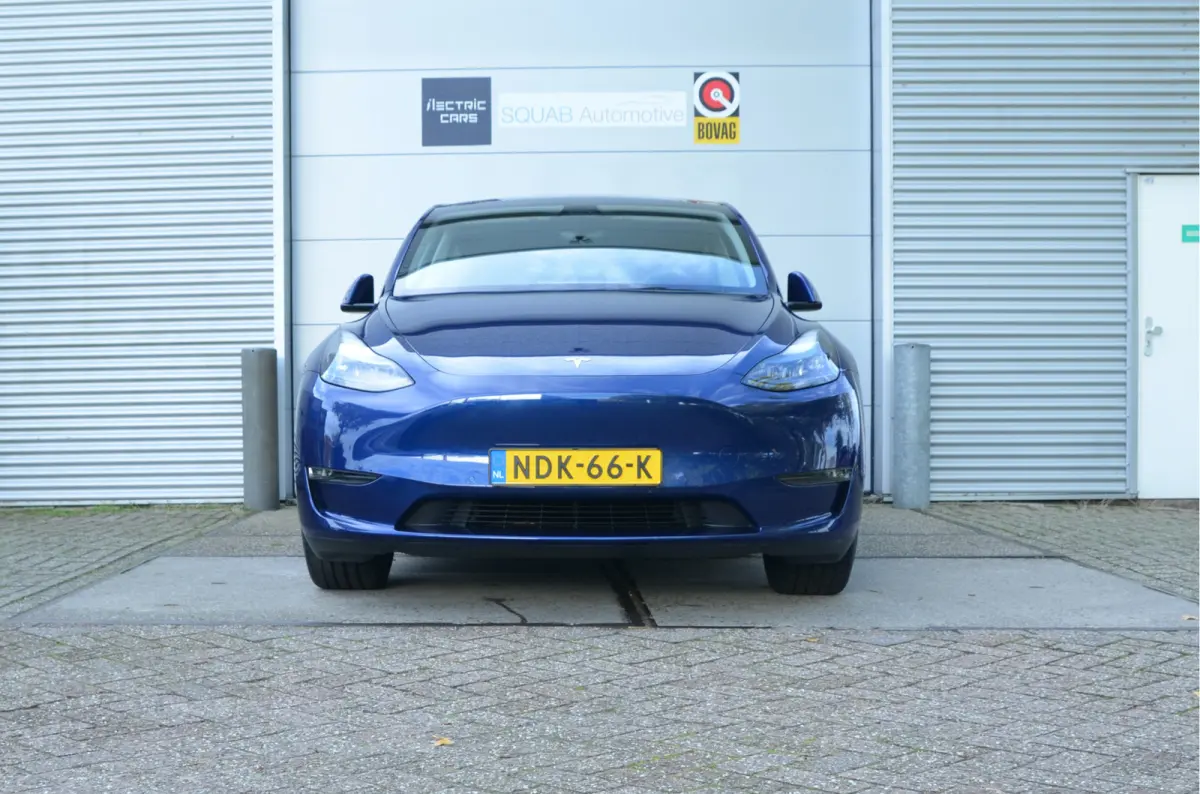 Long Range AWD 75 kWh Enhanced AutoPilot3.0 (twv 3.800,-), 20" Alu