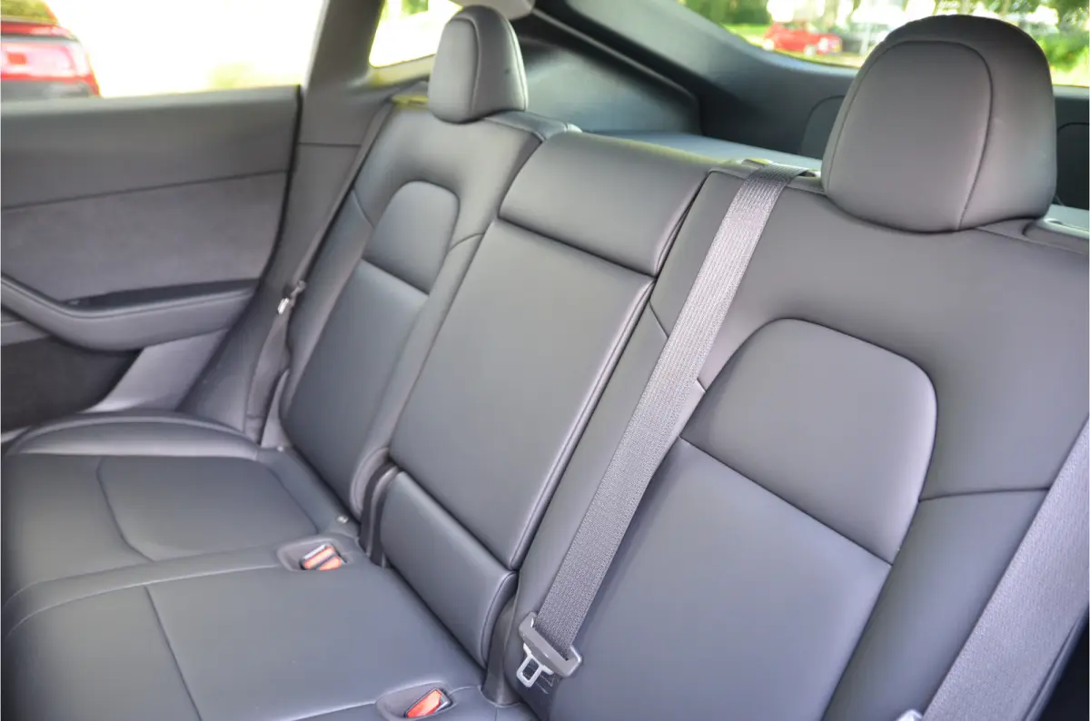Long Range AWD 75 kWh Enhanced AutoPilot3.0 (twv 3.800,-), 20" Alu