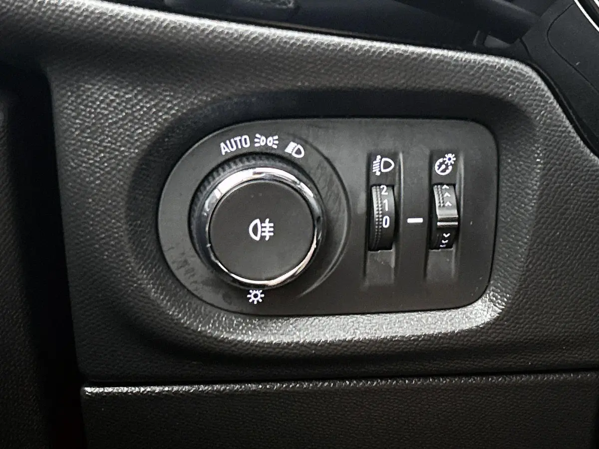 1.2 75 pk GS | Climate control | Navigatie | Achteruitrijcamera  | Apple Carplay en Android Auto