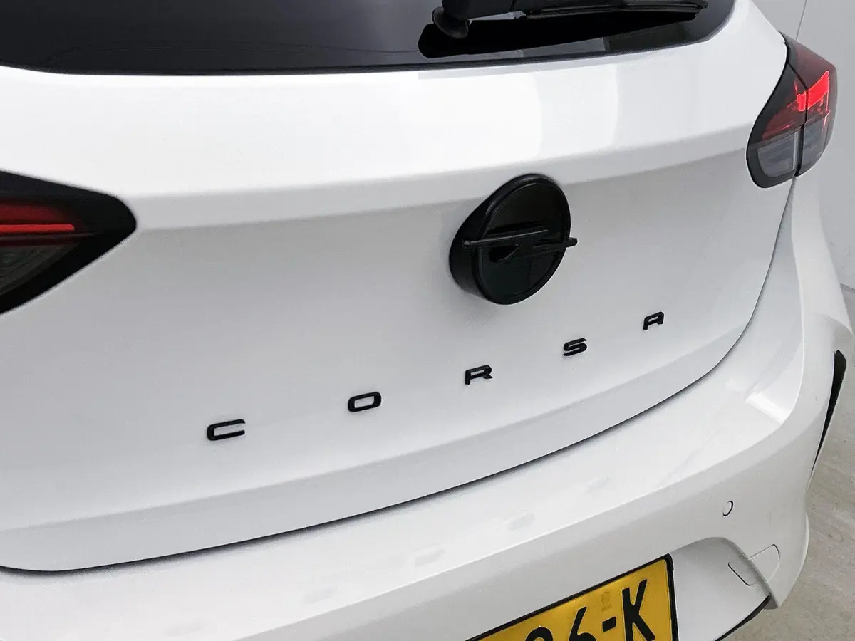 1.2 75 pk GS | Climate control | Navigatie | Achteruitrijcamera  | Apple Carplay en Android Auto