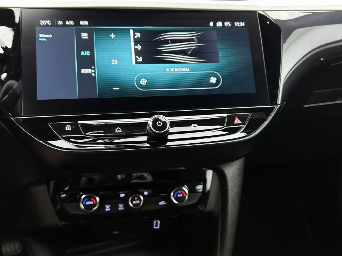 1.2 75 pk GS | Climate control | Navigatie | Achteruitrijcamera  | Apple Carplay en Android Auto