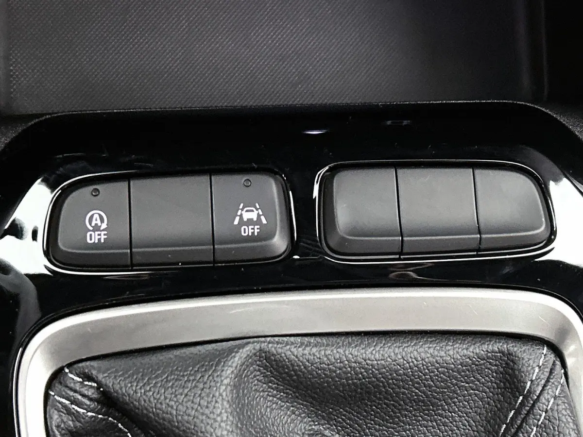 1.2 75 pk GS | Climate control | Navigatie | Achteruitrijcamera  | Apple Carplay en Android Auto