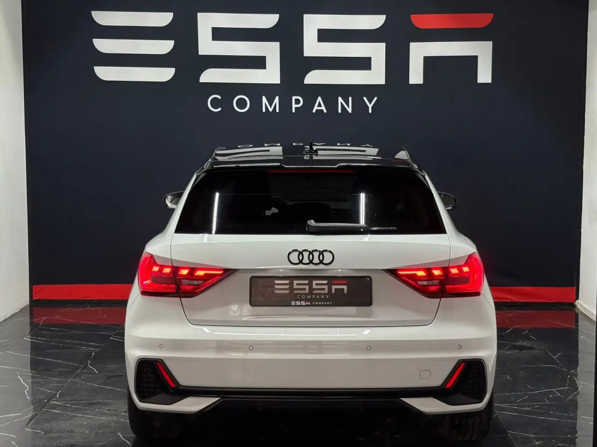 30 TFSI 3x S Line KeylessGo|Sfeerv|CarPlay|Cruise