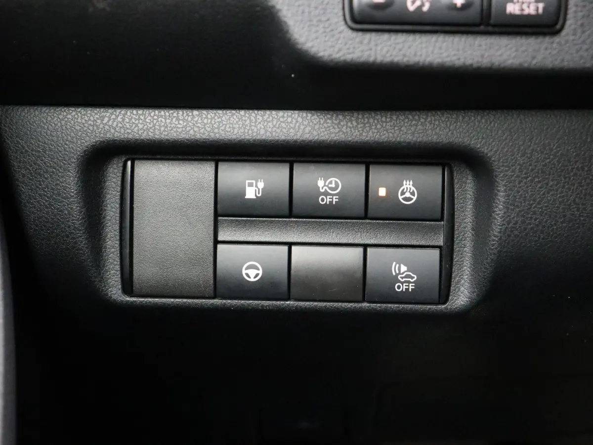 Tekna 40 kWh | Bose Premium Audio | 87% SoH | Adaptive cruise control | Lederen bekleding | Climate control | Stoel en stuurverwarming |