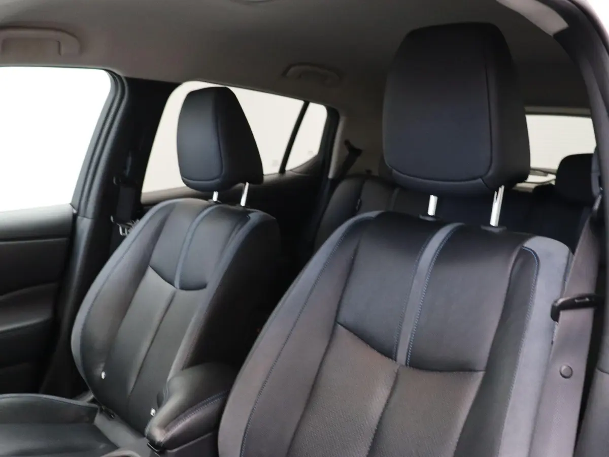 Tekna 40 kWh | Bose Premium Audio | 87% SoH | Adaptive cruise control | Lederen bekleding | Climate control | Stoel en stuurverwarming |