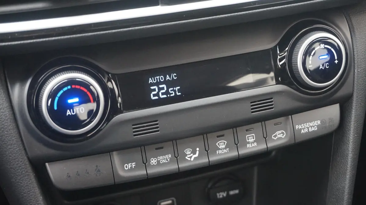 1.6 GDI HEV Comfort Navigatie | Cruise control