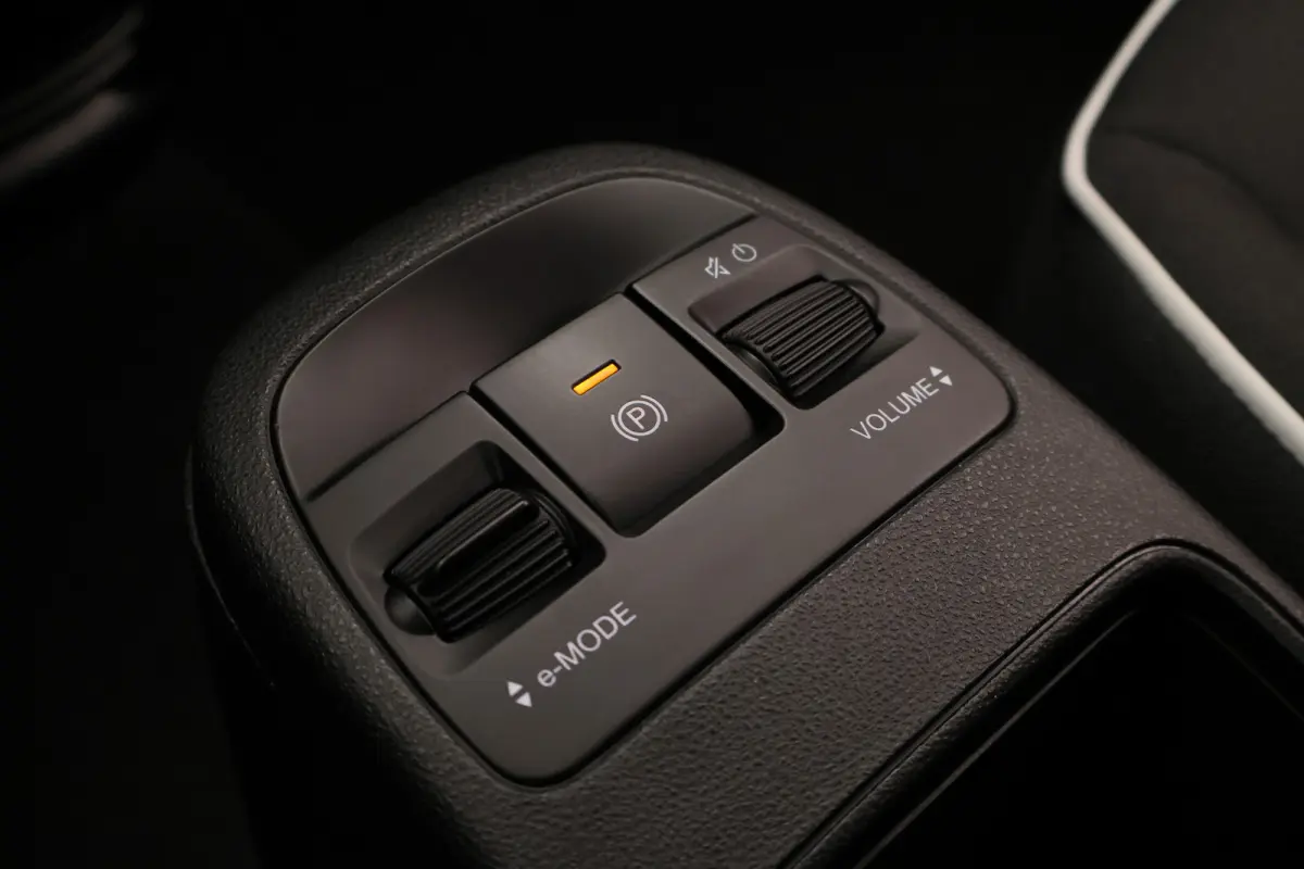 Icon 42 kWh SOH 97,6%, Virtual Cockpit, Apple Carplay, Cruise, Rijstrooksensor, DAB, LED