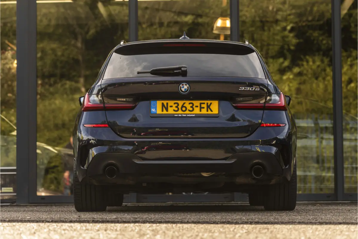 330e Business Edition Plus M-Pakket  / Pano dak