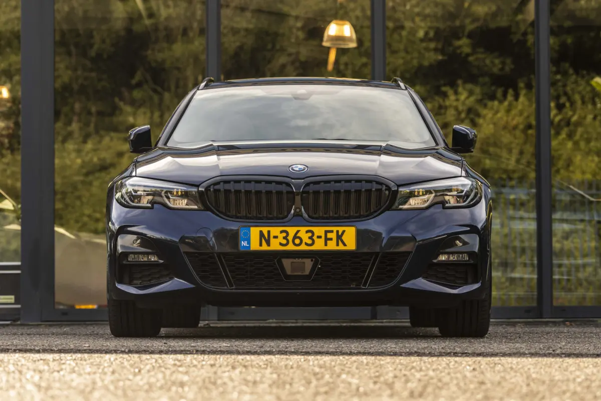 330e Business Edition Plus M-Pakket  / Pano dak