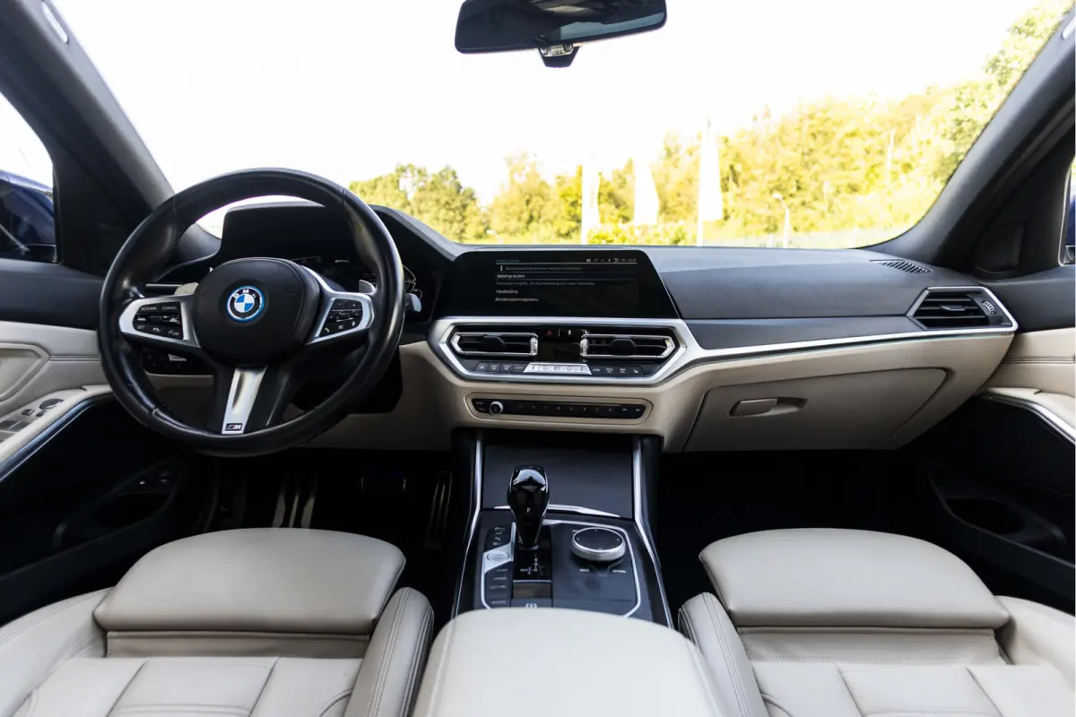 330e Business Edition Plus M-Pakket  / Pano dak
