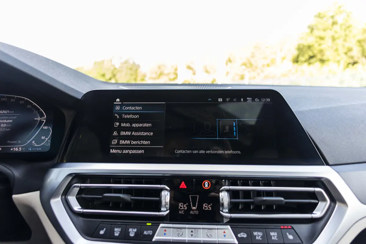 330e Business Edition Plus M-Pakket  / Pano dak