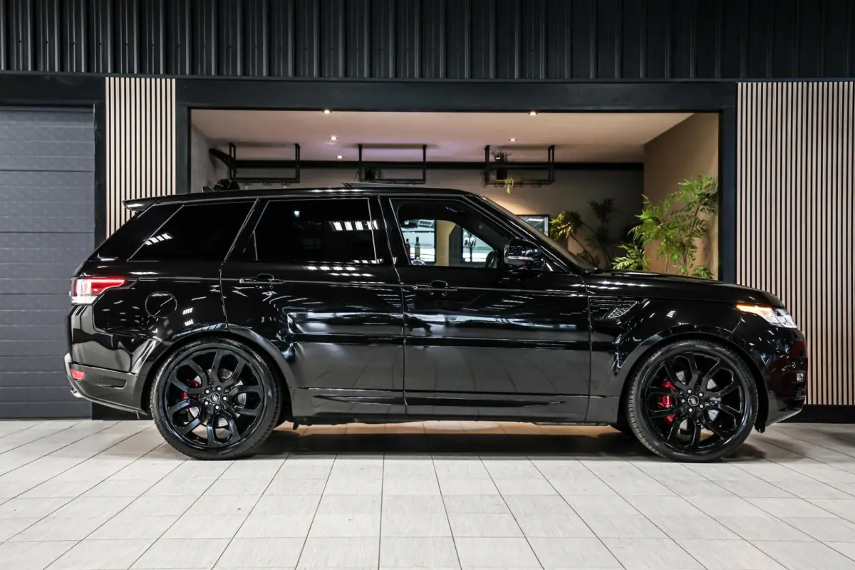 4.4 SDV8 Autobiography Dynamic