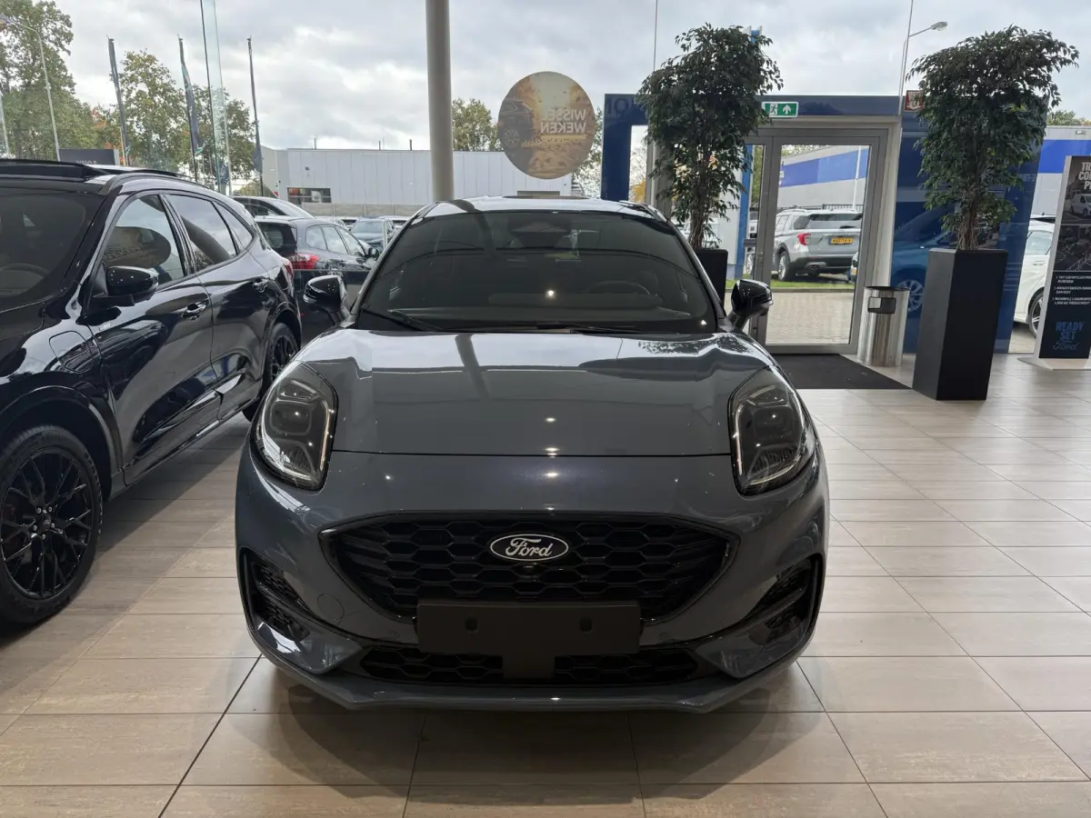 1.0 EcoBoost BlueCruise Edition | ACTIE T/M 31/10 | VOORRAAD! | Adaptive Cruise i.c.m. Bluecruise | Stoel/stuur voorruitverwarming | 360 Camera | Dodehoekdetectie | B&O Audio