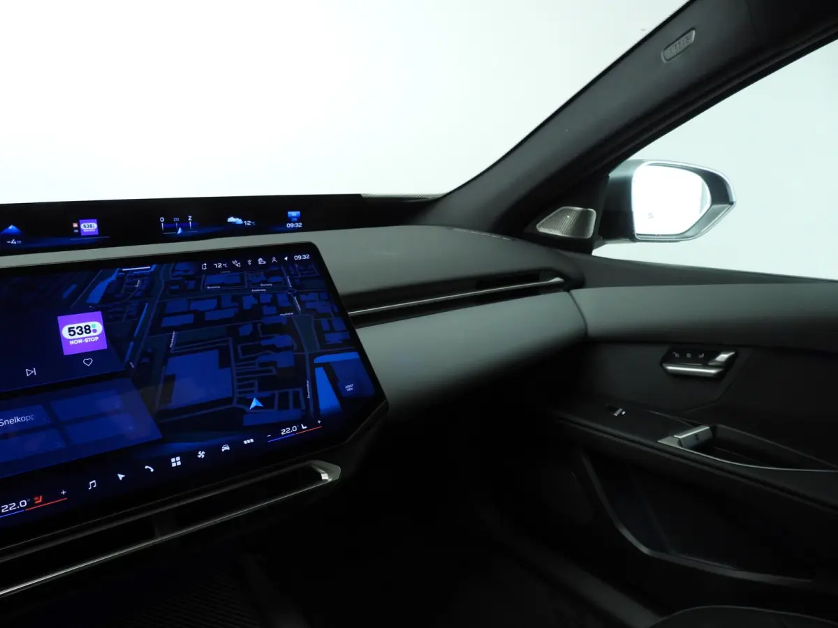 50 xDrive First Edition 113.4 kWh M Sportpakket | Panoramadak | Driving Assistant Plus | Parking Assistant Plus | Innovation Pack