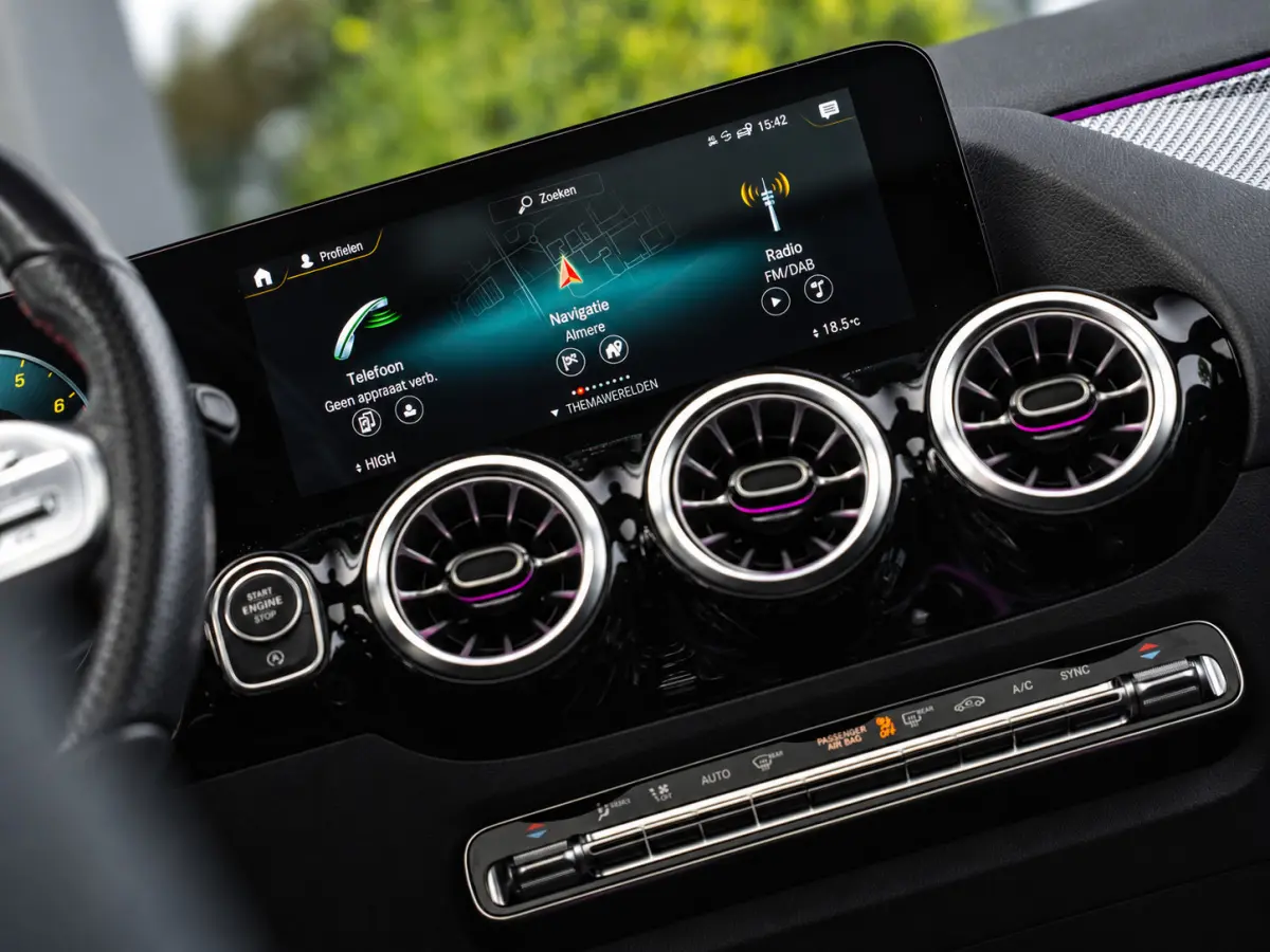 180 AMG Line|PANO|CC|SFEER|MEMORY|APP|CAM