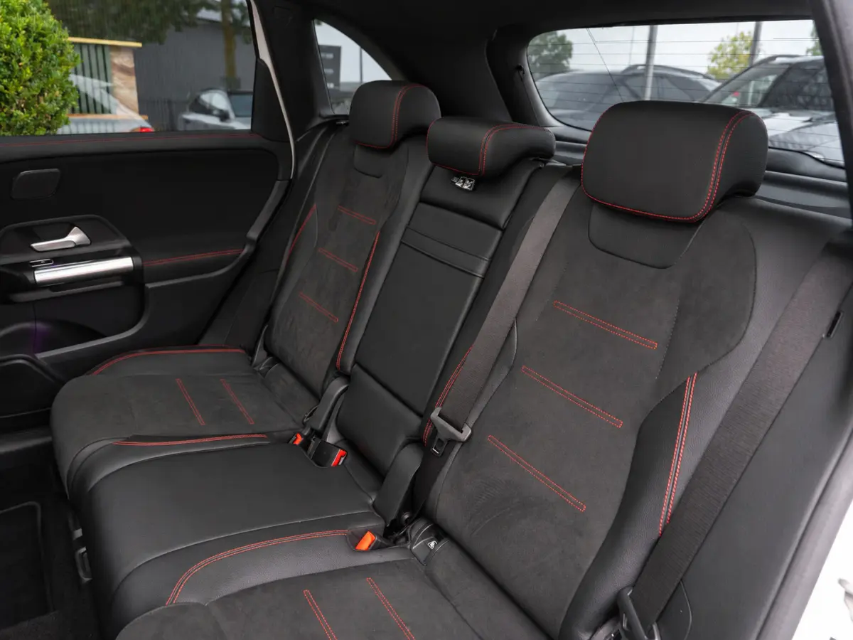 180 AMG Line|PANO|CC|SFEER|MEMORY|APP|CAM