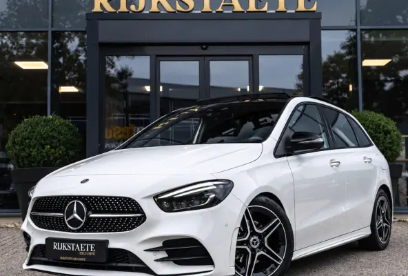 180 AMG Line|PANO|CC|SFEER|MEMORY|APP|CAM