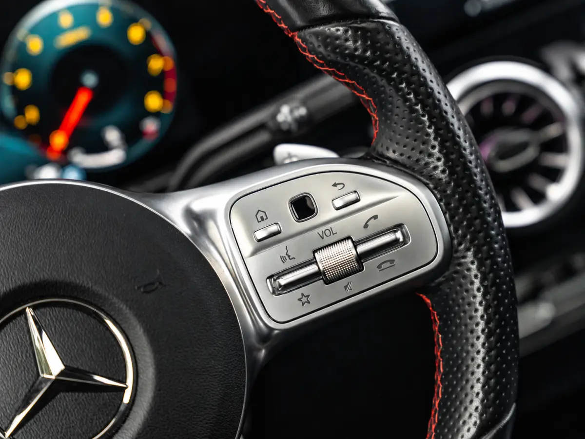 180 AMG Line|PANO|CC|SFEER|MEMORY|APP|CAM