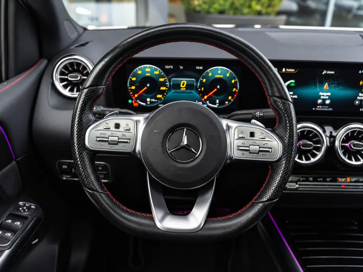 180 AMG Line|PANO|CC|SFEER|MEMORY|APP|CAM