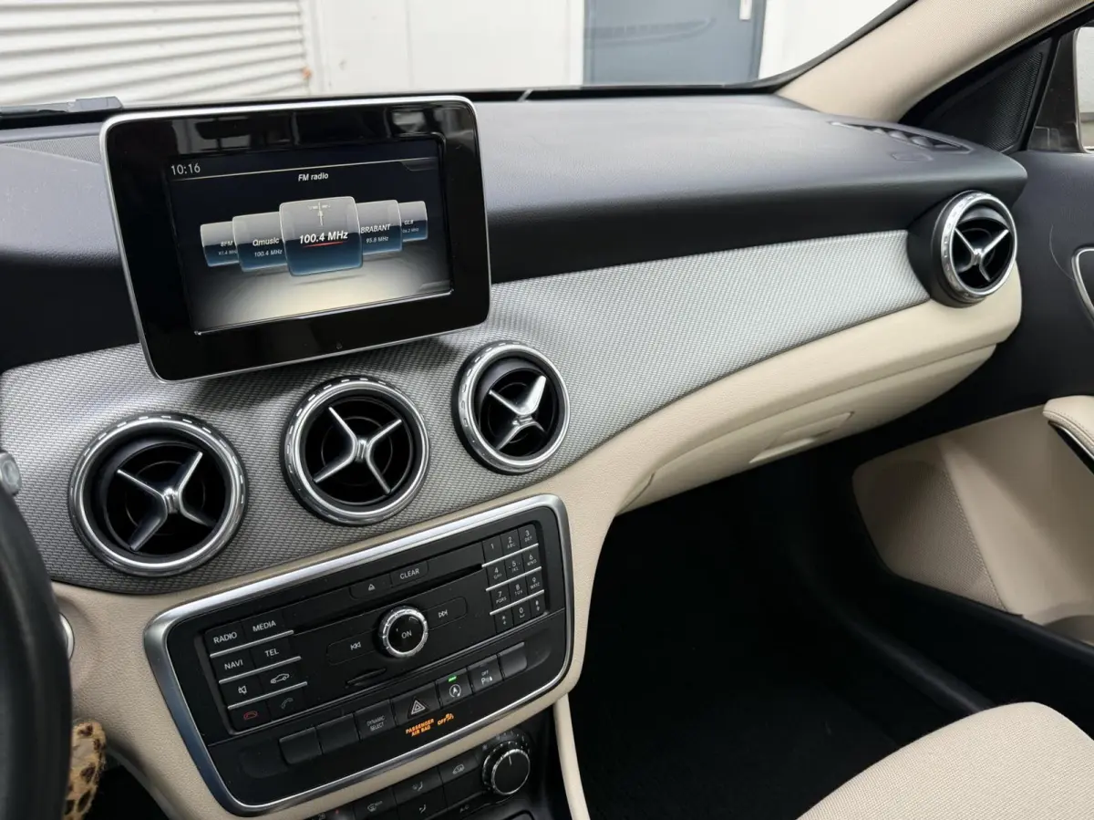 180 Automaat Airco Cruise Led Navi 2016 Perfecte Staat 2 De Eigenaar