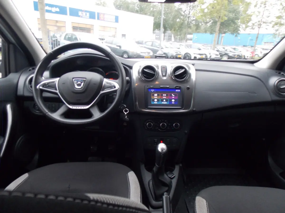 0.9 TCe Tech Road Airco Elek Pakket 5Deurs 2019bj GARANTIE