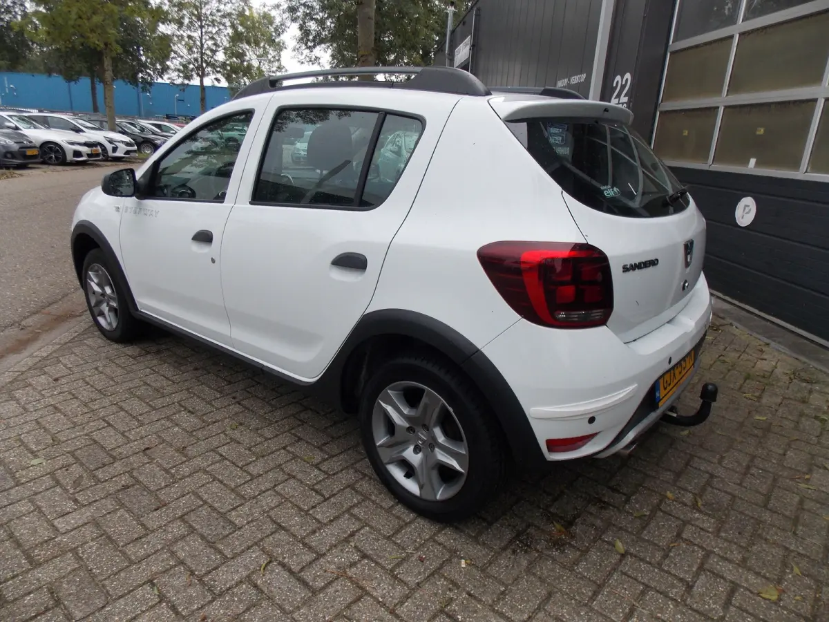 0.9 TCe Tech Road Airco Elek Pakket 5Deurs 2019bj GARANTIE