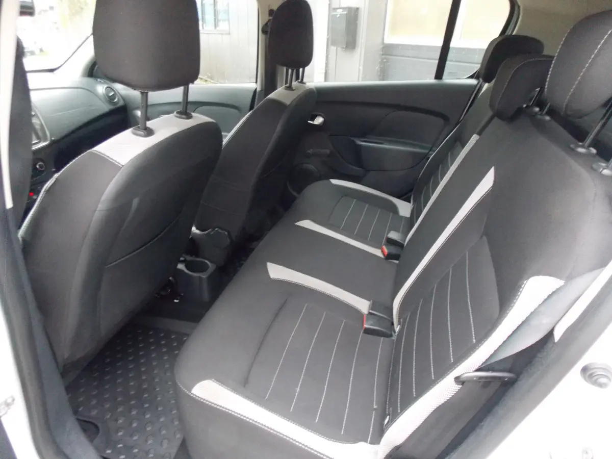 0.9 TCe Tech Road Airco Elek Pakket 5Deurs 2019bj GARANTIE