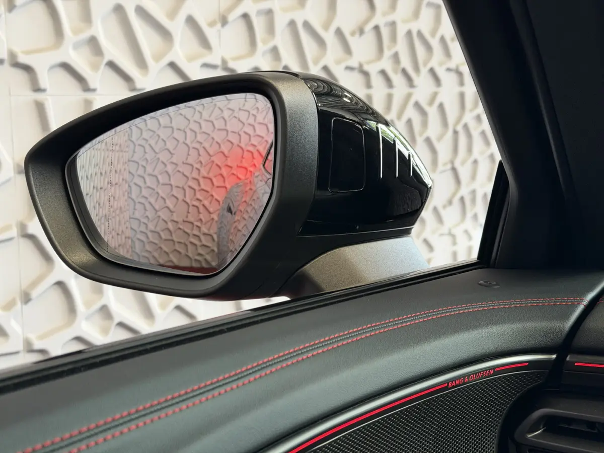 RS5 Keramisch | Audi Sportpakket | Smart.Glass | Tech-Pro | HeadUp | Sportuitlaat | Panorama | B&O 3D | RS Sportstoelen Plus |