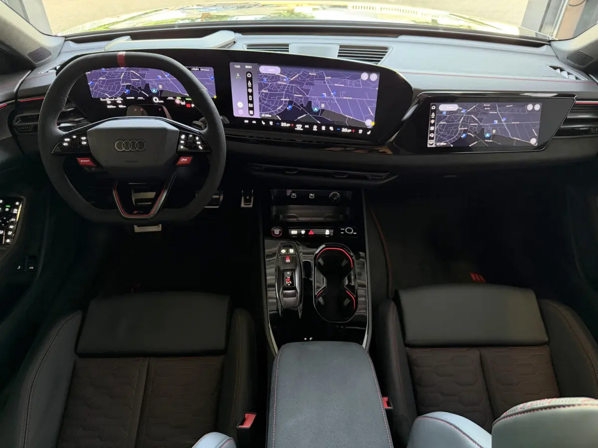 RS5 Keramisch | Audi Sportpakket | Smart.Glass | Tech-Pro | HeadUp | Sportuitlaat | Panorama | B&O 3D | RS Sportstoelen Plus |