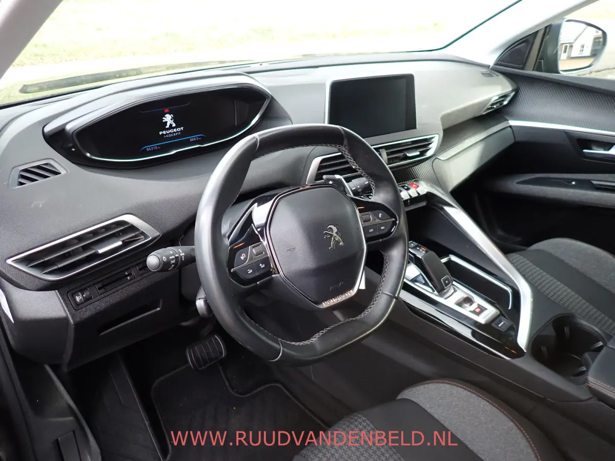 1.2 PureTech !! RIEM VERVANGEN !! TREKHAAK / PDC + CAMERA / CRUISE / CARPLAY