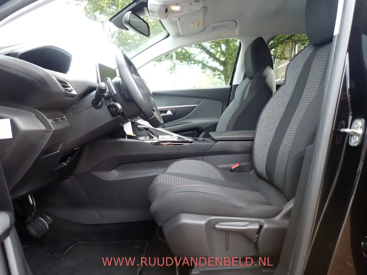 1.2 PureTech !! RIEM VERVANGEN !! TREKHAAK / PDC + CAMERA / CRUISE / CARPLAY