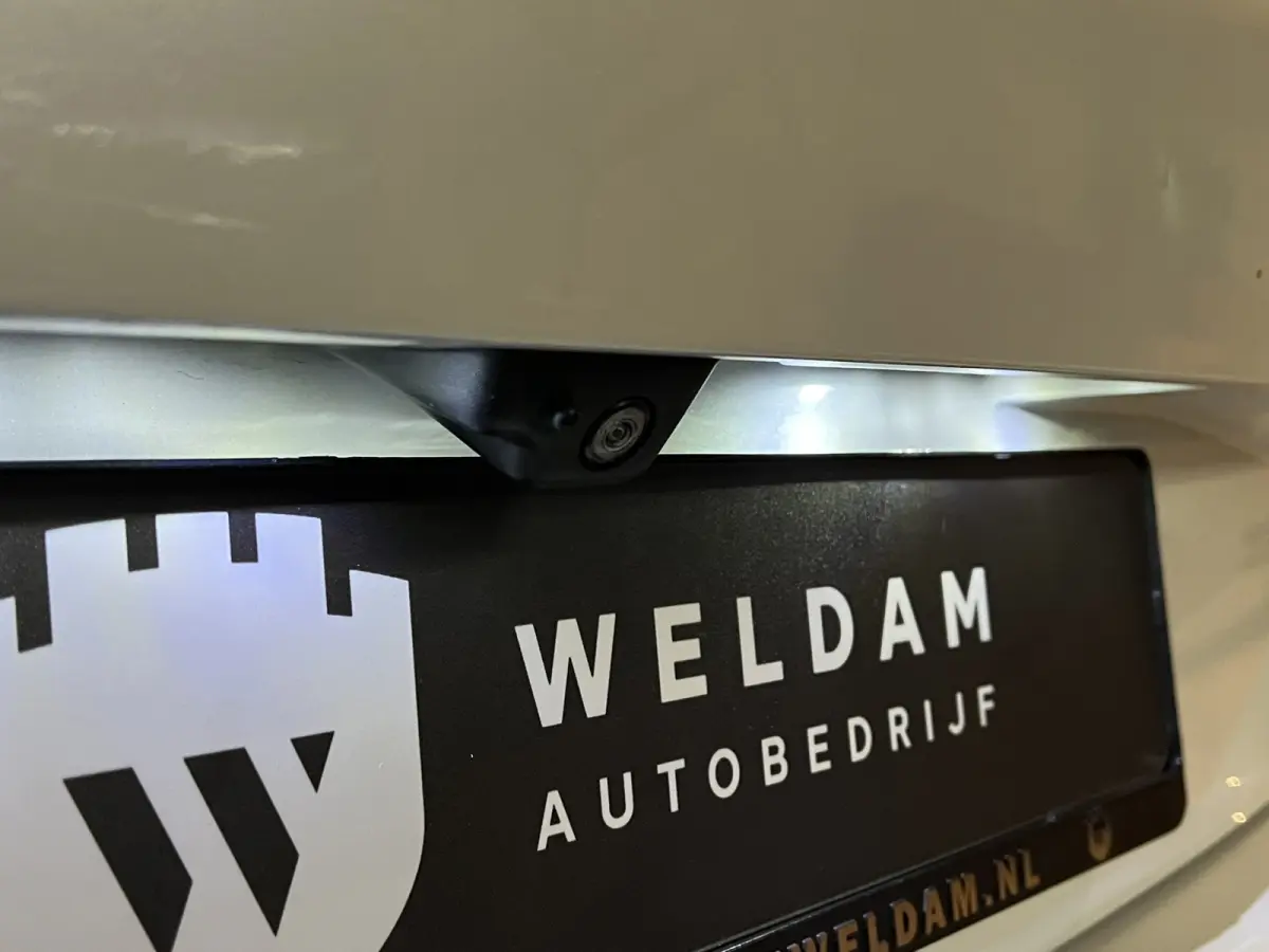 1.2 PureTech Allure Pack Garantie |ACC|Keyless|Virtual|Camera|Ambient|Dodehoek|LED|Carplay|Draadloosladen|Rijklaar