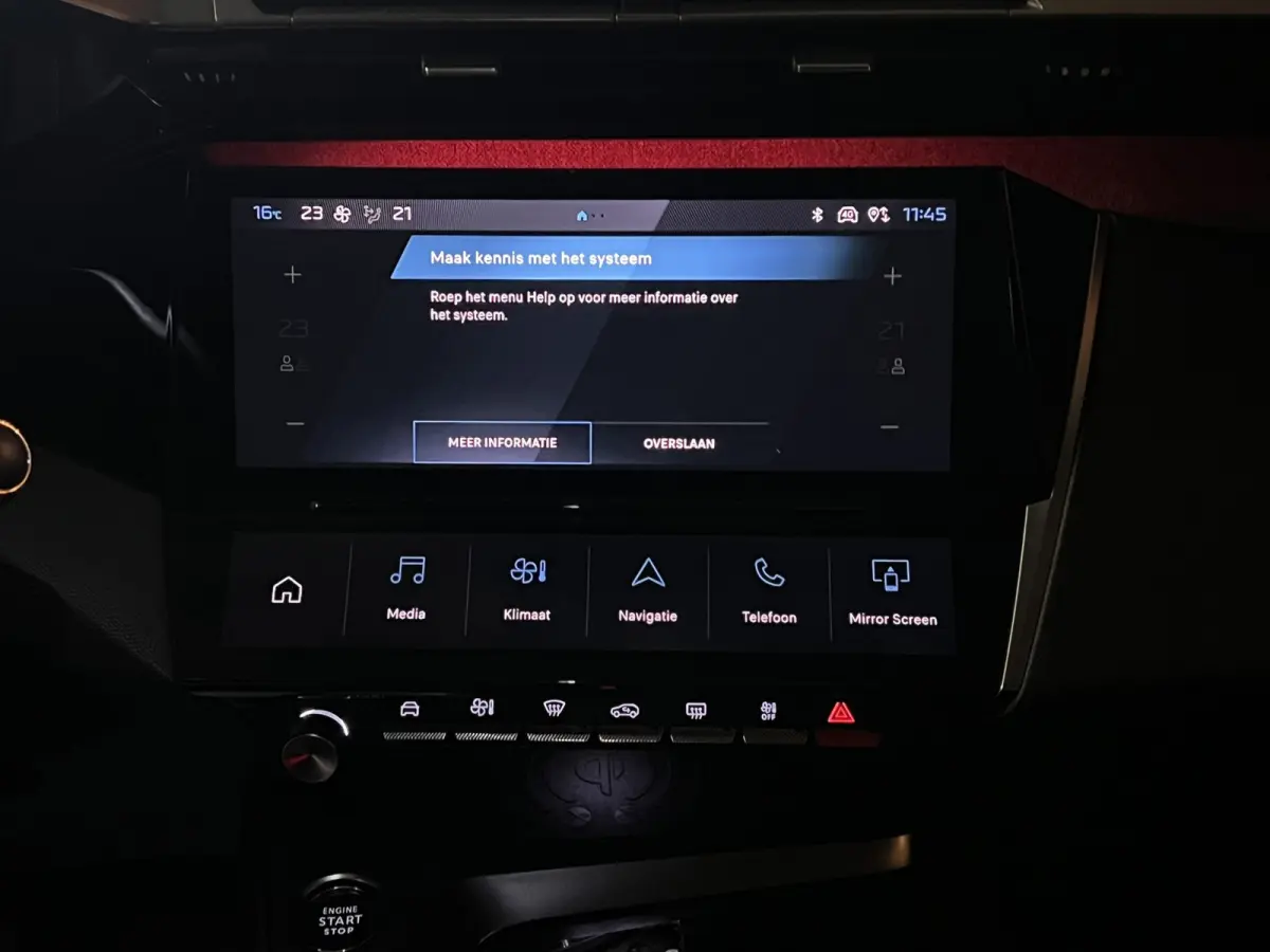 1.2 PureTech Allure Pack Garantie |ACC|Keyless|Virtual|Camera|Ambient|Dodehoek|LED|Carplay|Draadloosladen|Rijklaar