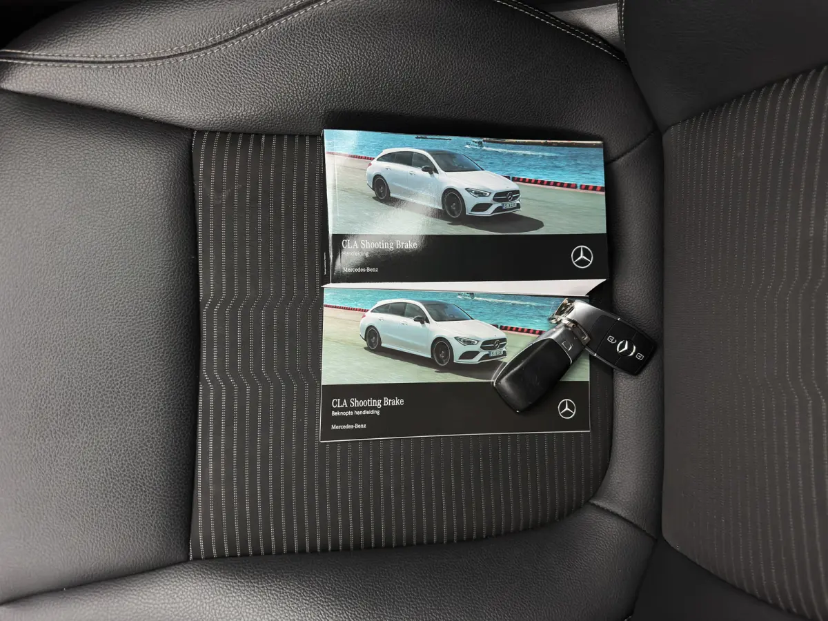 250 e Business Line (Plug-in) (INCL.BTW) Aut. *LEATHER-FABRIC | FULL-LED | HEATED-COMFORTSEATS | DIGI-COCKPIT | DAB+ | NAVI-FULLMAP | CAMERA | SHIFTPADDLES | 17''ALU | TOWBAR*